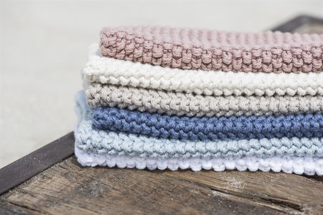 Grytlapp Mynte sand stickad 2