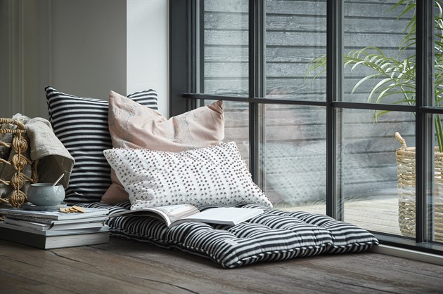 Sera cushion 50x35 cm 5/6